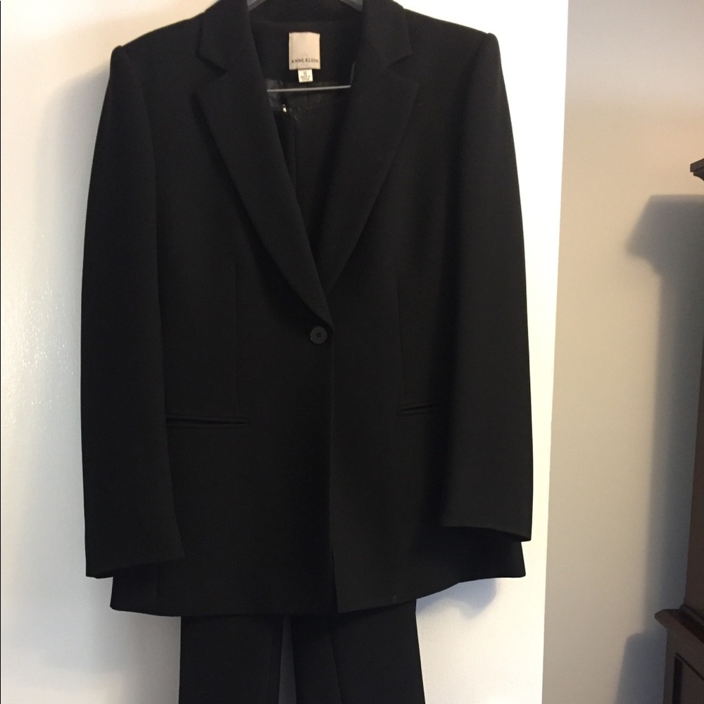 Suit